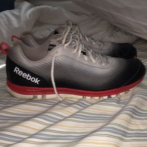Redbox shoes size 12